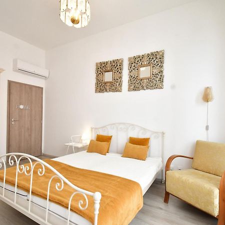 Moderny Byt V Sirsom Centre Apartamento Bratislava Exterior foto