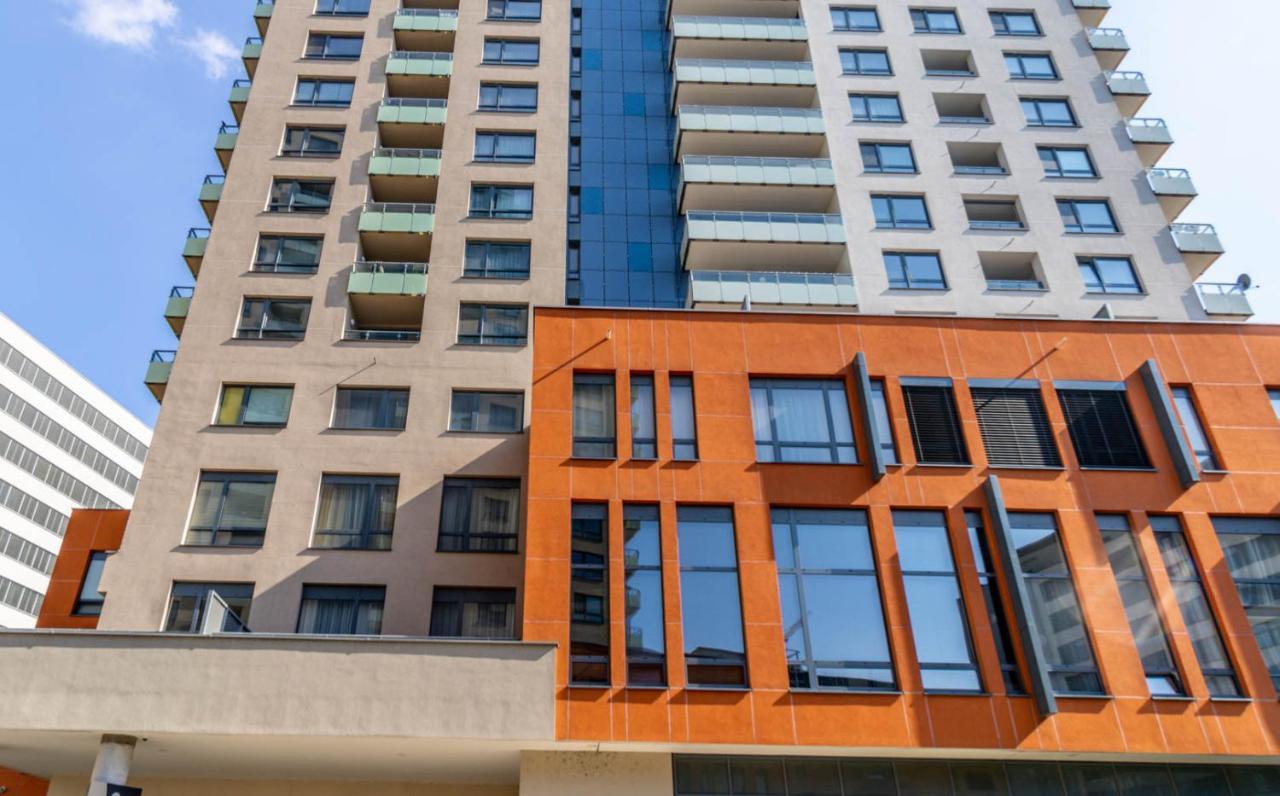 Moderny Byt V Sirsom Centre Apartamento Bratislava Exterior foto